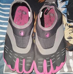 Barefoot by Body Glove